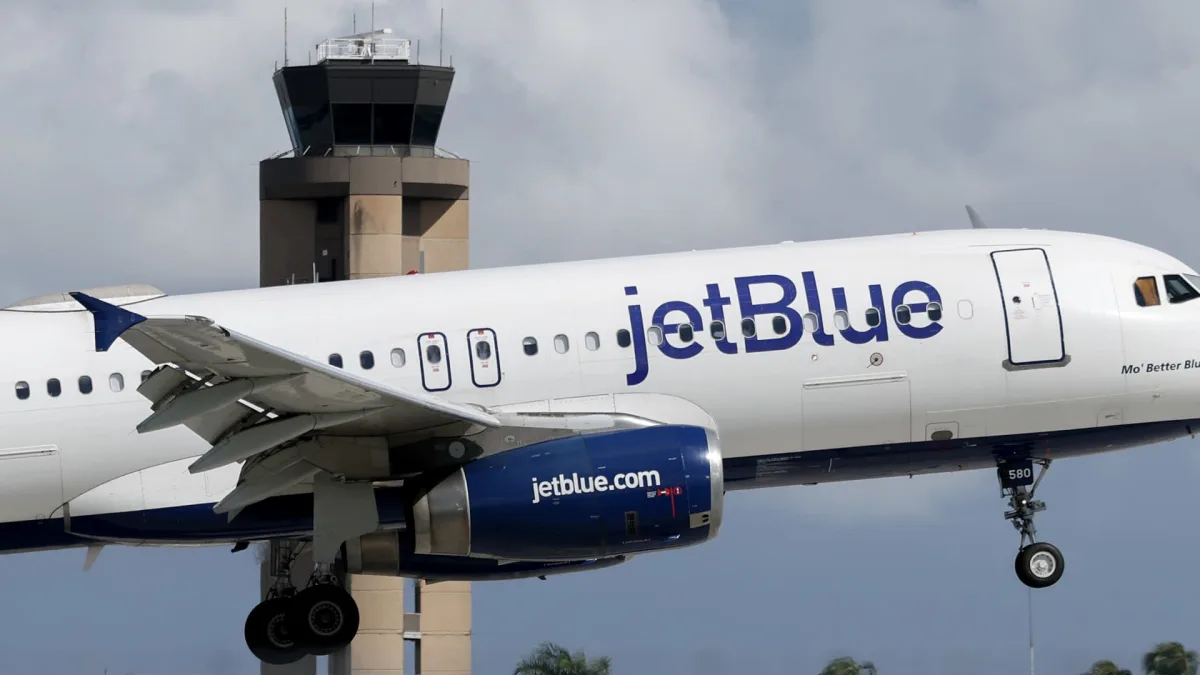 JetBlue Expands at FLL, Targeting American Airlines Hub