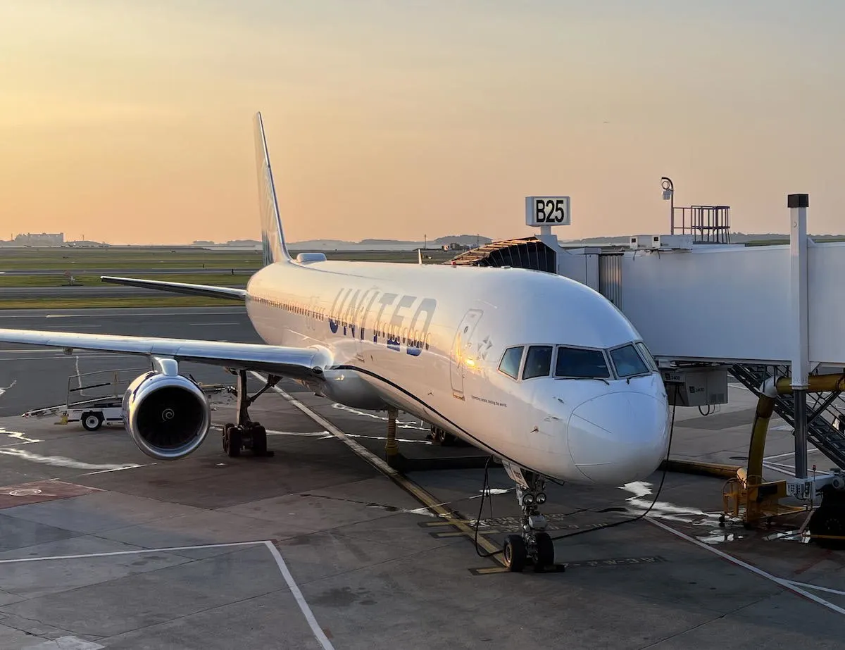 United Airlines Fired Pilots Face FAA Whistleblower Hearing