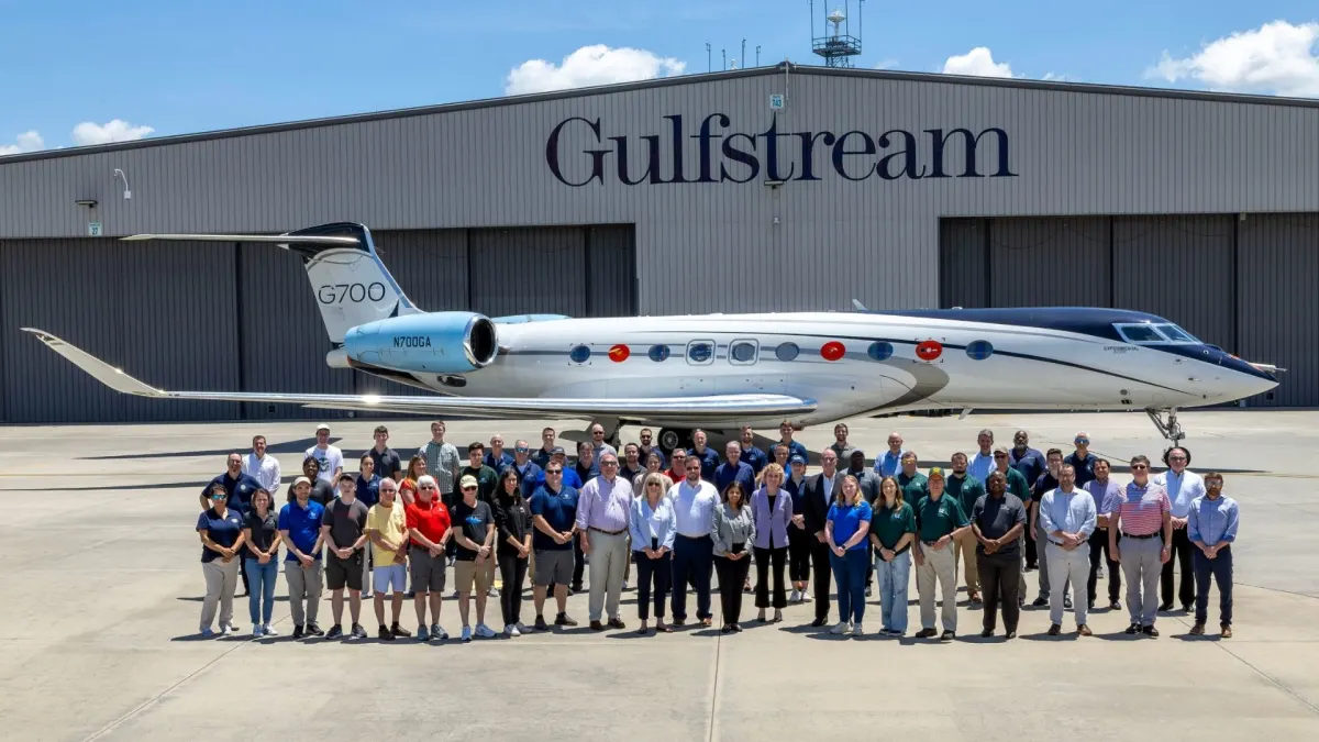 Gulfstream G800 Tests 100% SAF for Contrail Reduction