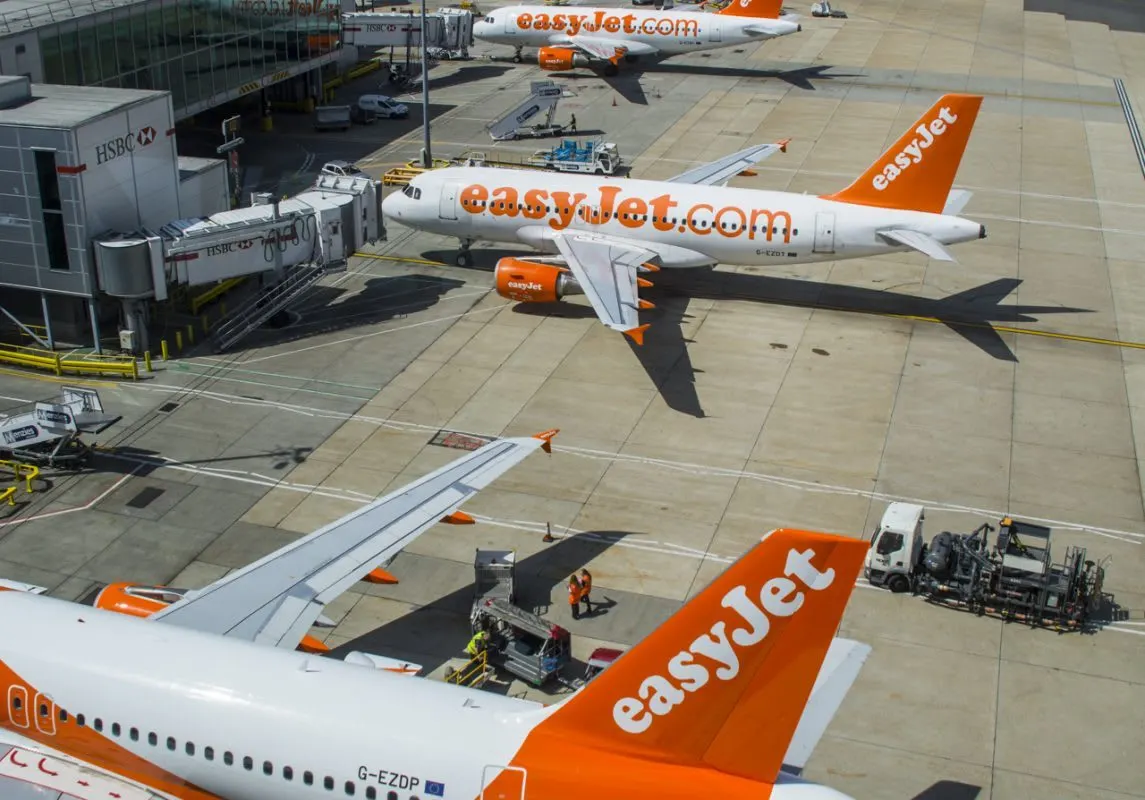 easyJet Agrees to £5.2 Billion Takeover by Castlelake