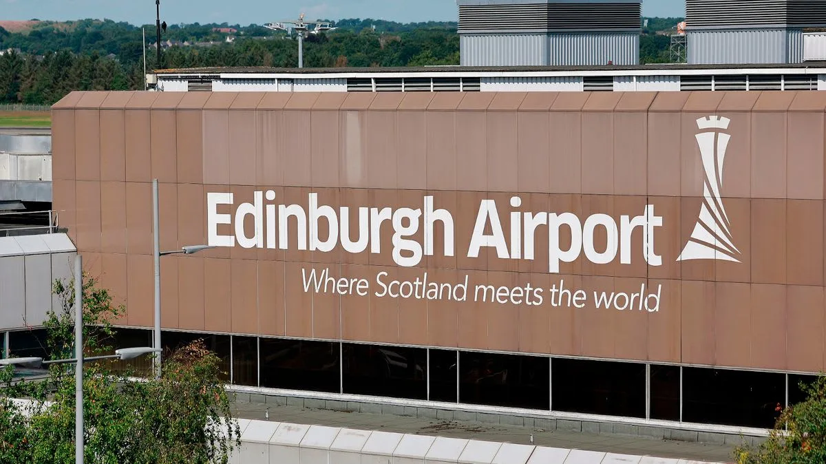 Malta Air Flight FR1667 Diverts to Edinburgh Airport