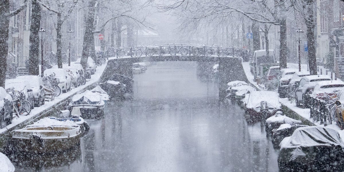 Winter Storm Grounds Over 2,500 Flights at Amsterdam Schiphol Airport.