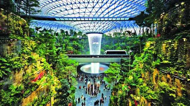 India Secures Top 5 Passenger Market Spot as Changi Airport Hits Record Traffic