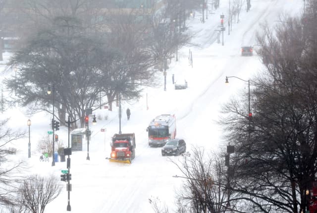 US Winter Storm Grounds 15,000 Flights; Is This the Worst Post-Pandemic Disruption?