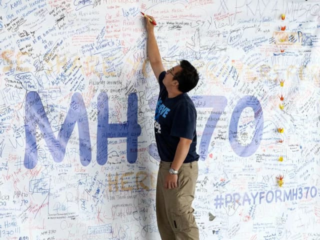 Did a forgotten witness see Malaysia Airlines MH370 burning over the South China Sea?