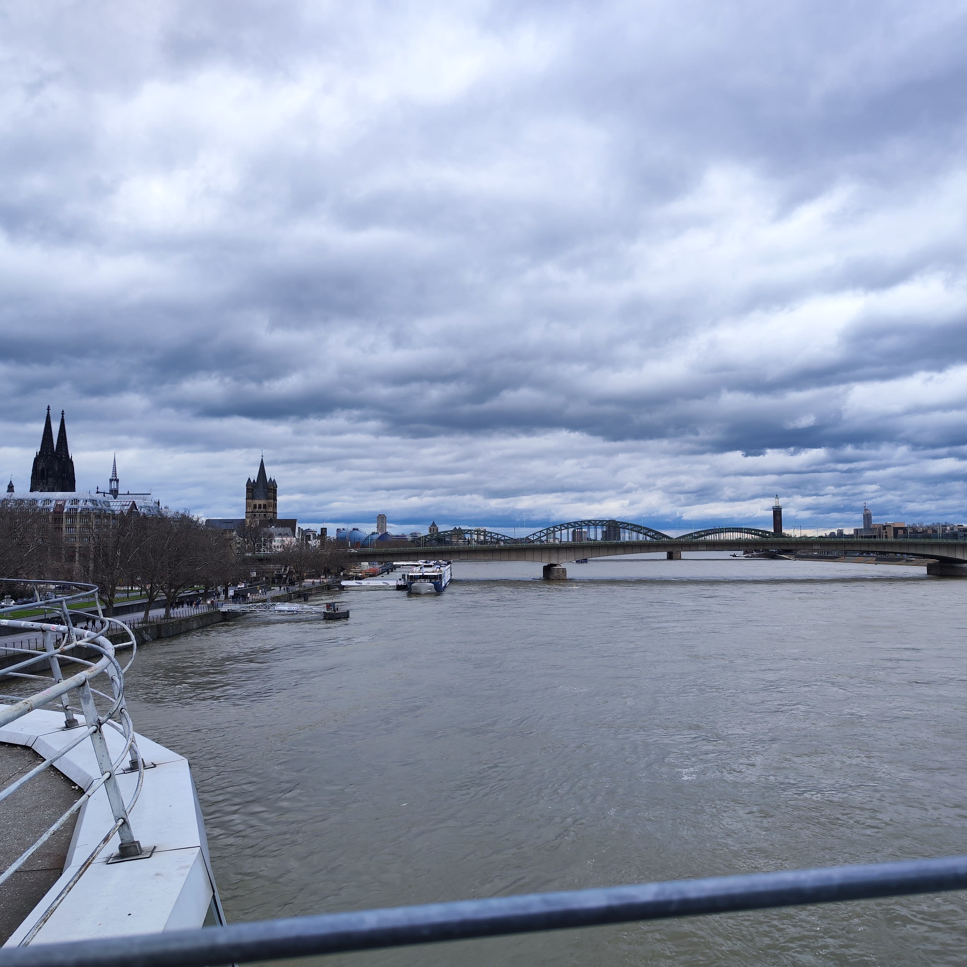 Hohenzollern Köprüsü