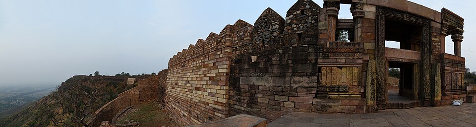 Entrance gate and fortification wall of Kalinjar Fort, a hill fort in the Bundelkhand region