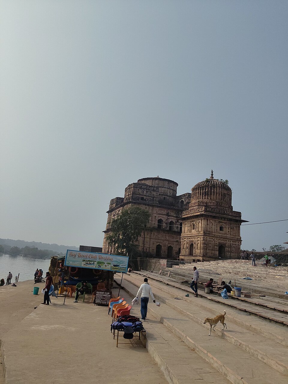 Chhatris (royal cenotaphs) of Orchha on the bank of the Betwa River, Madhya Pradesh