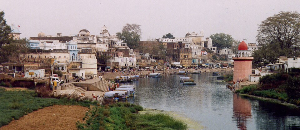 Bathing ghats on the Mandakini River at Chitrakoot, the pilgrimage town on the Madhya Pradesh–Uttar Pradesh border also known as Brahmpuri.