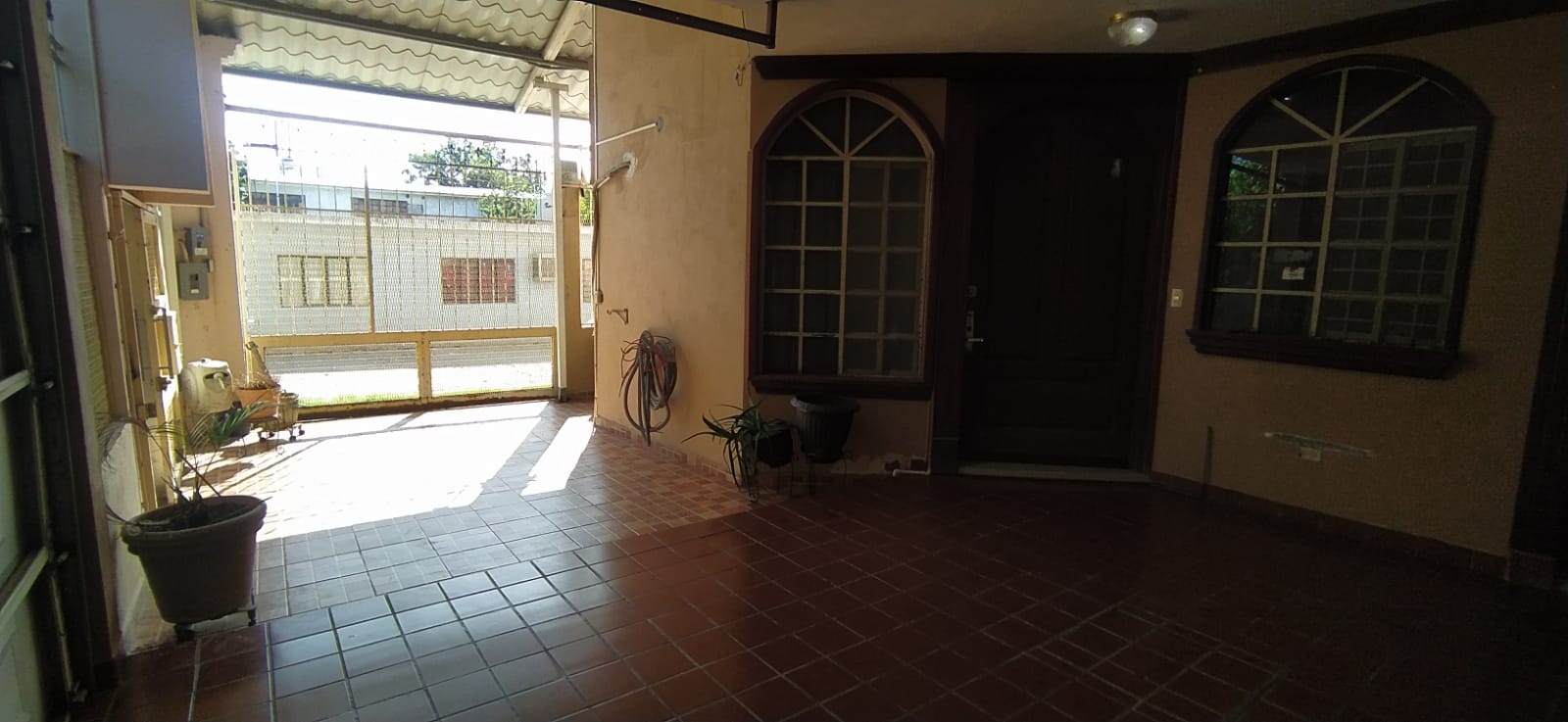 Colonia La Primavera - Casa en Venta — fotografía 6