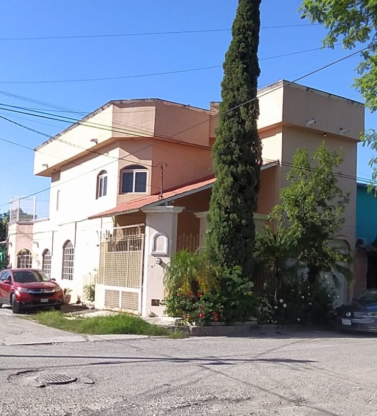 Colonia La Primavera - Casa en Venta