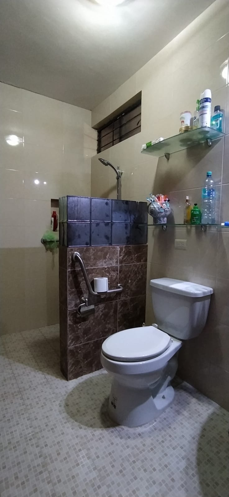Colonia La Primavera - Casa en Venta — fotografía 13