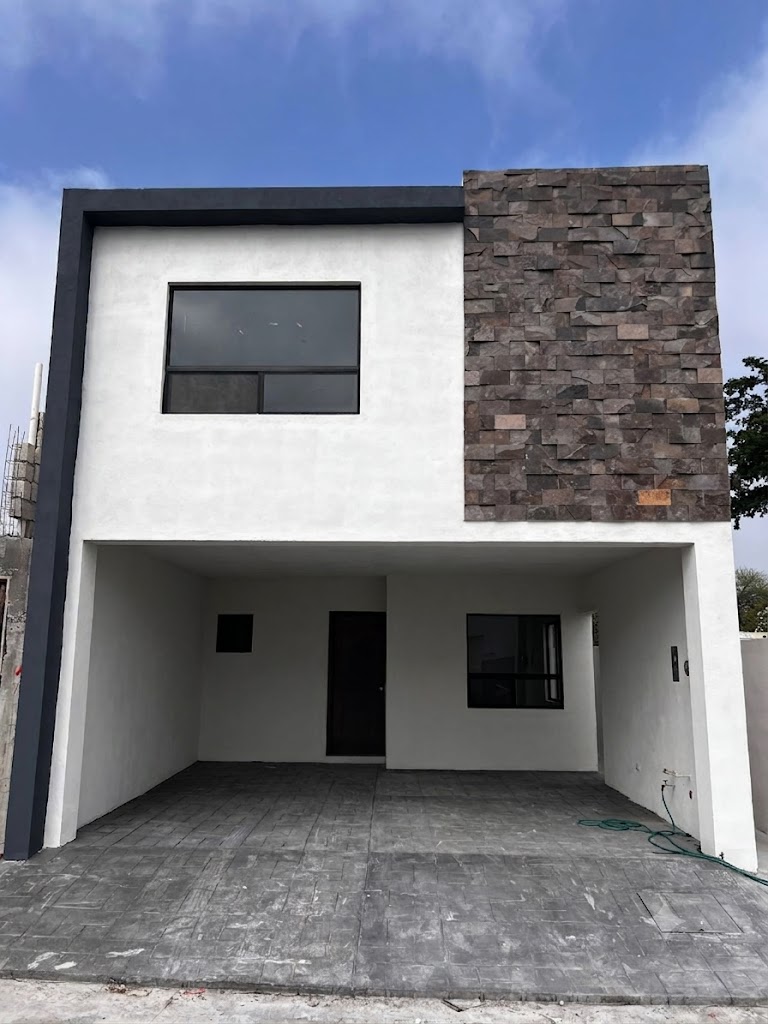 Fraccionamiento Residencial Serena - Casa en Venta