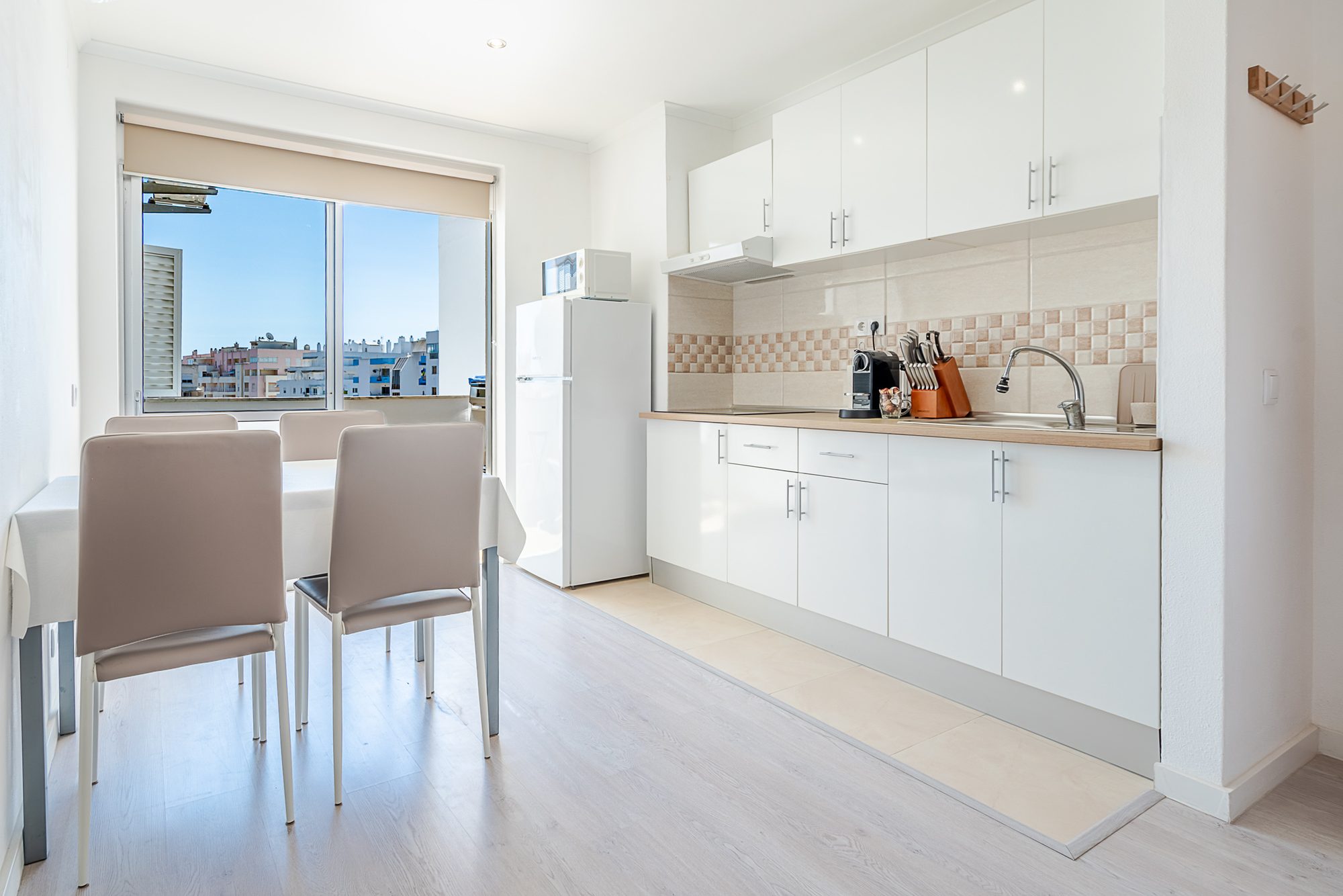 4. Kitchen angle 1