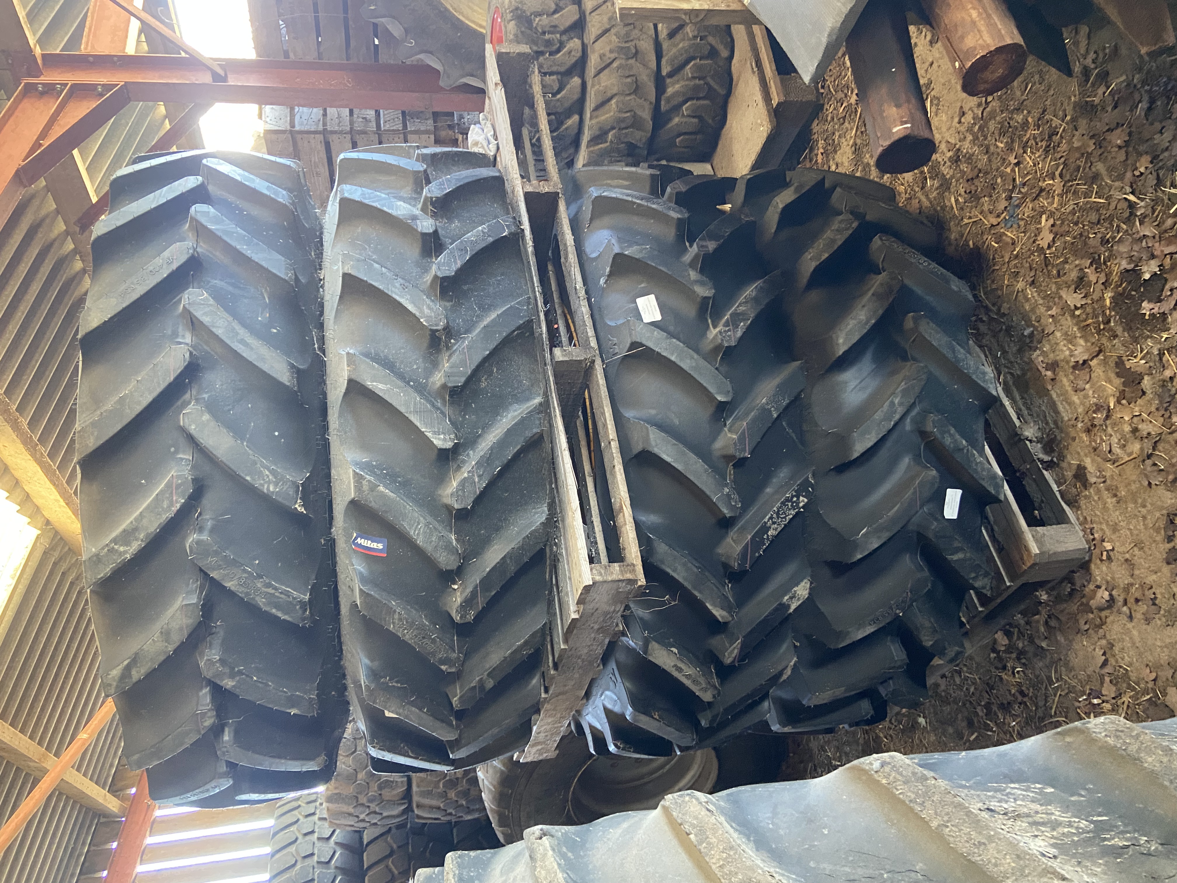 JCB fastrac Road Crops