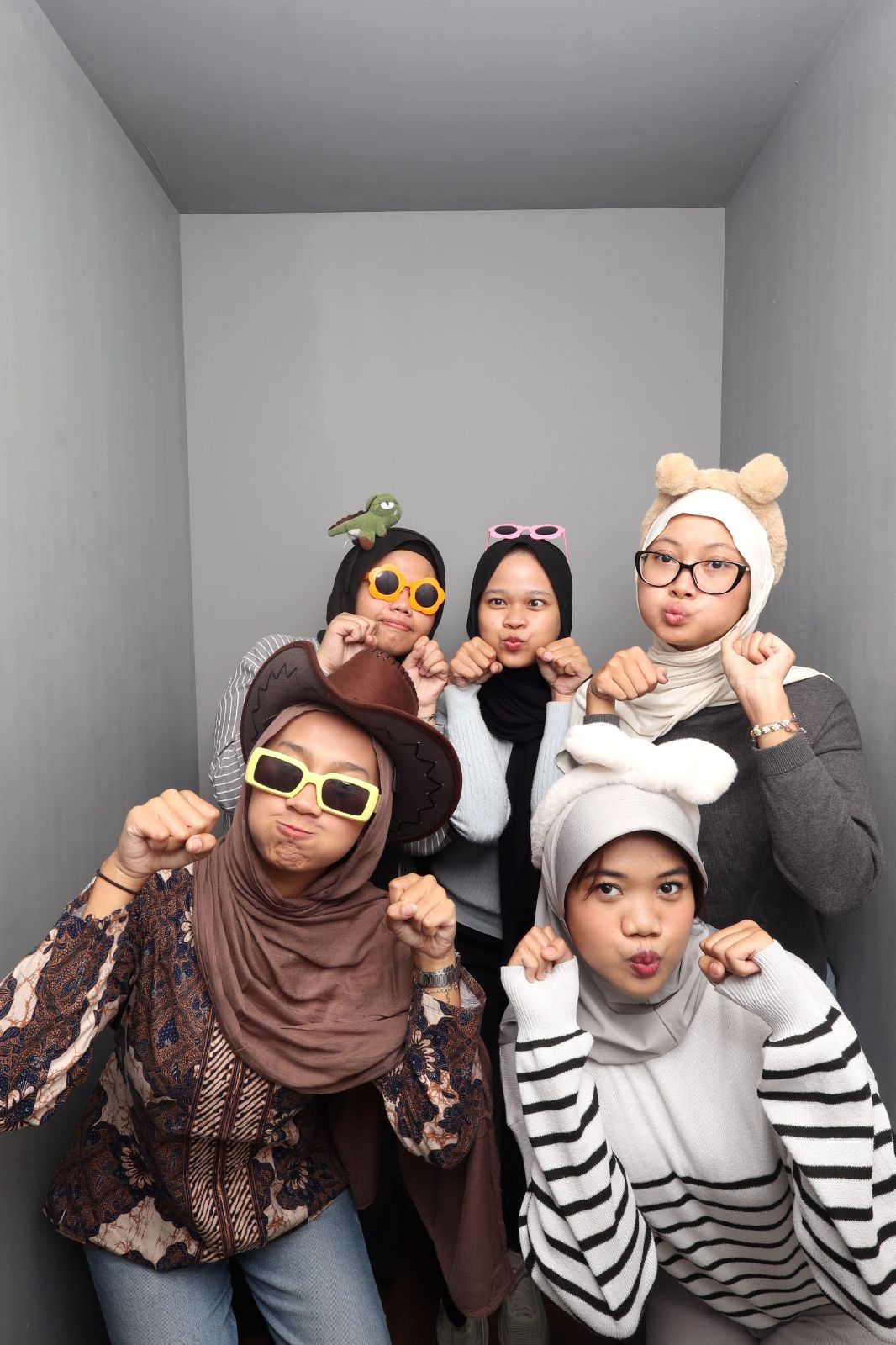 Funbox Grey