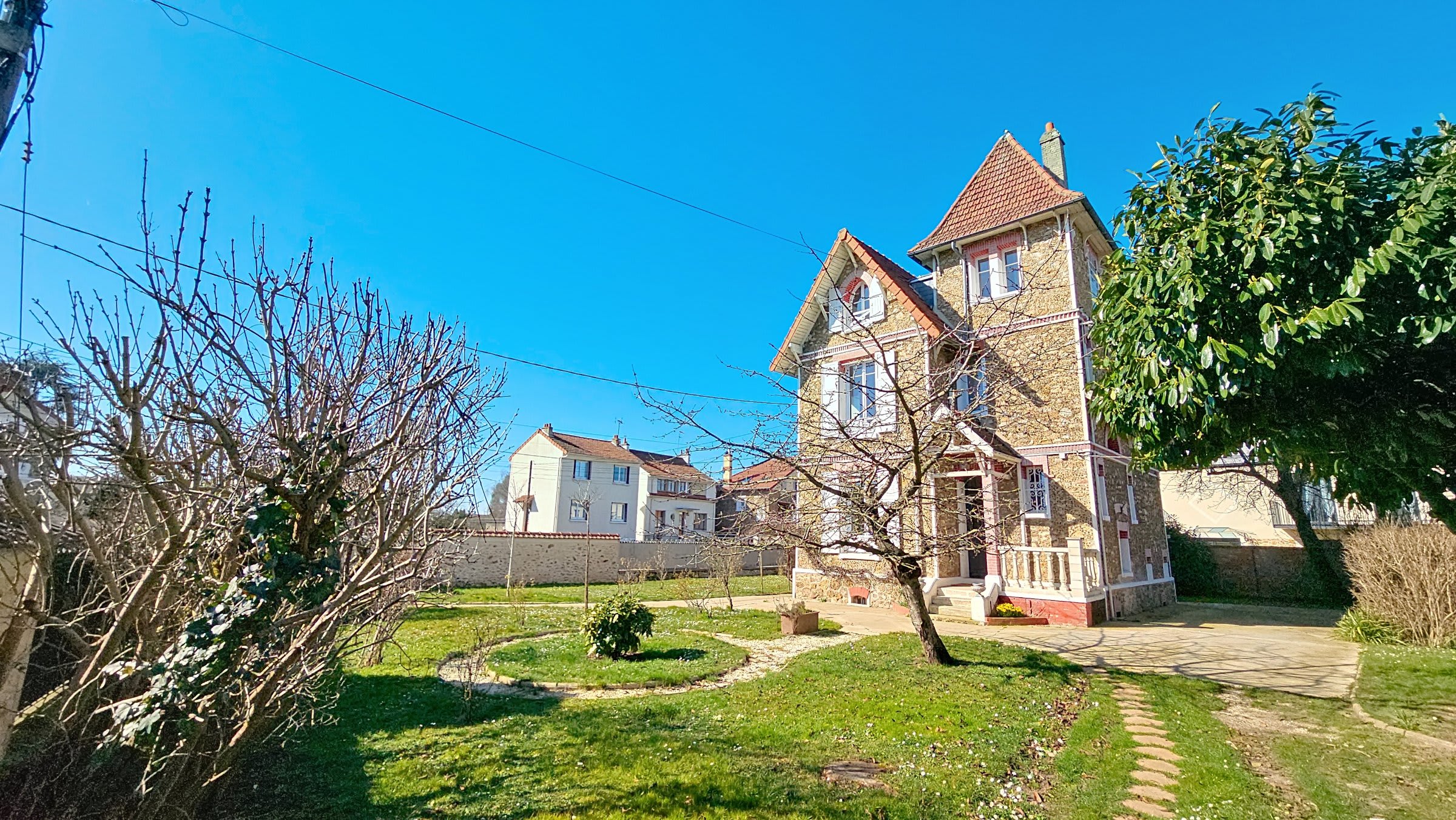 Maison 6 pièces 110 m² · à Brou-sur-Chantereine · 110 m² · 499 000 €