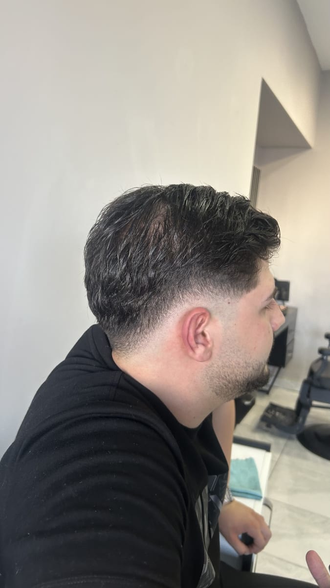 Skin fade 