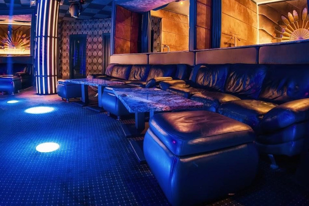 penthouse strip club in moscow