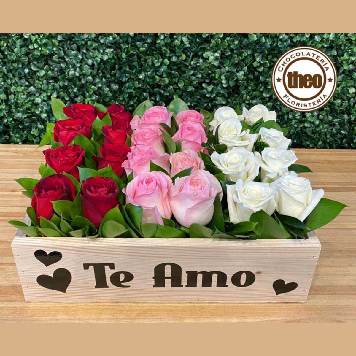 Tridente de Rosas "Te Amo"
