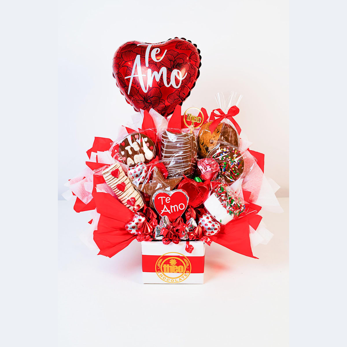 Arreglo de amor con surtido de chocolates