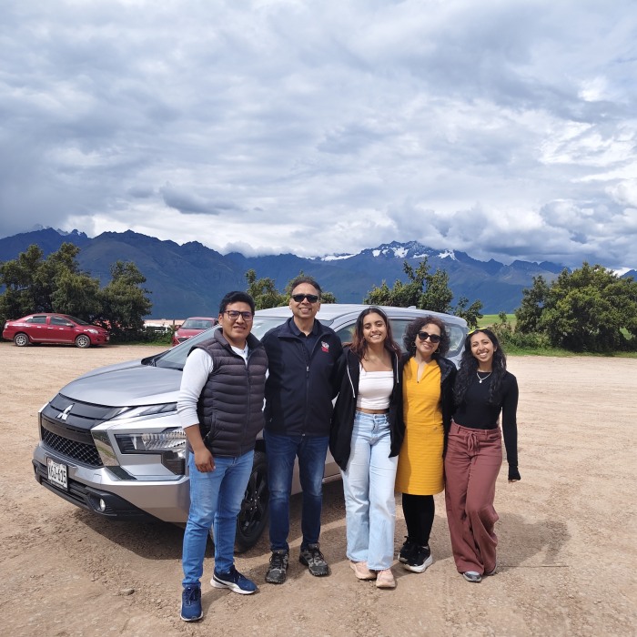 Tour Maras Moray salineras andenes circulares Valle Sagrado Cusco