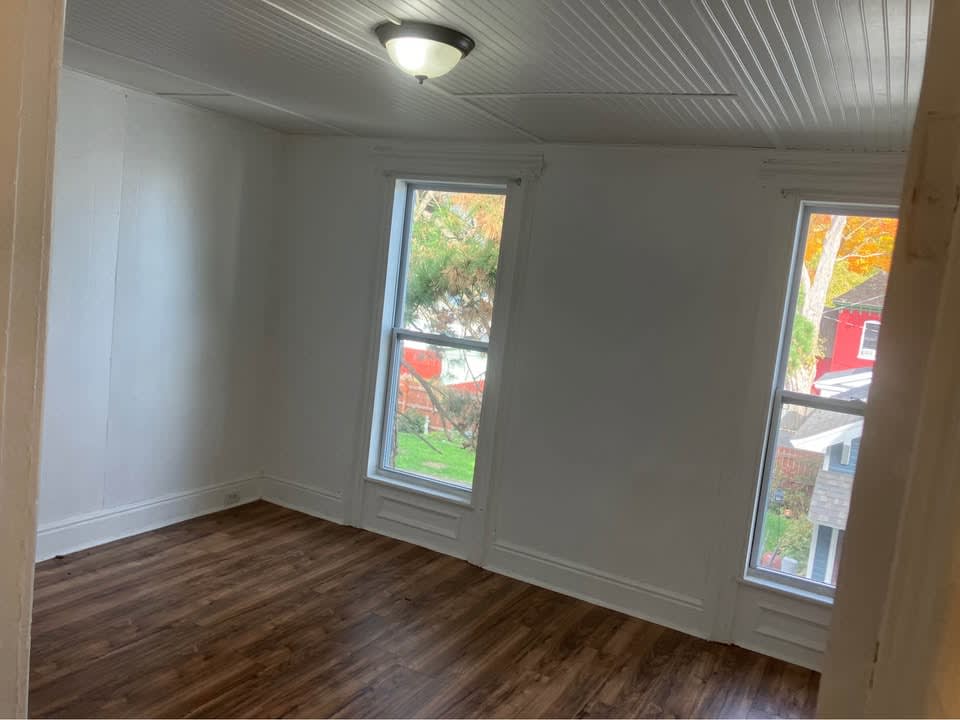2 Beds 1 Bath - Apartment layout