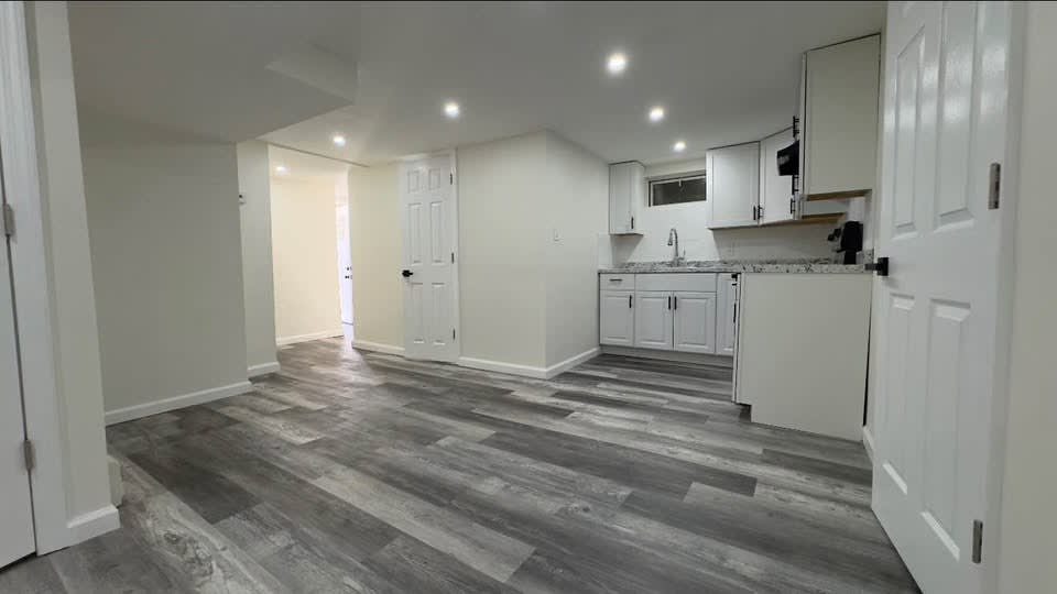 2 Beds 1 Bath - Apartment