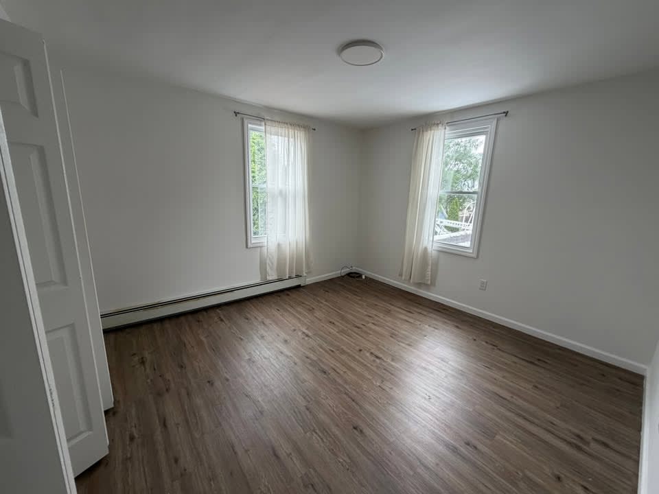 2 Beds 2 Baths Apartment interior