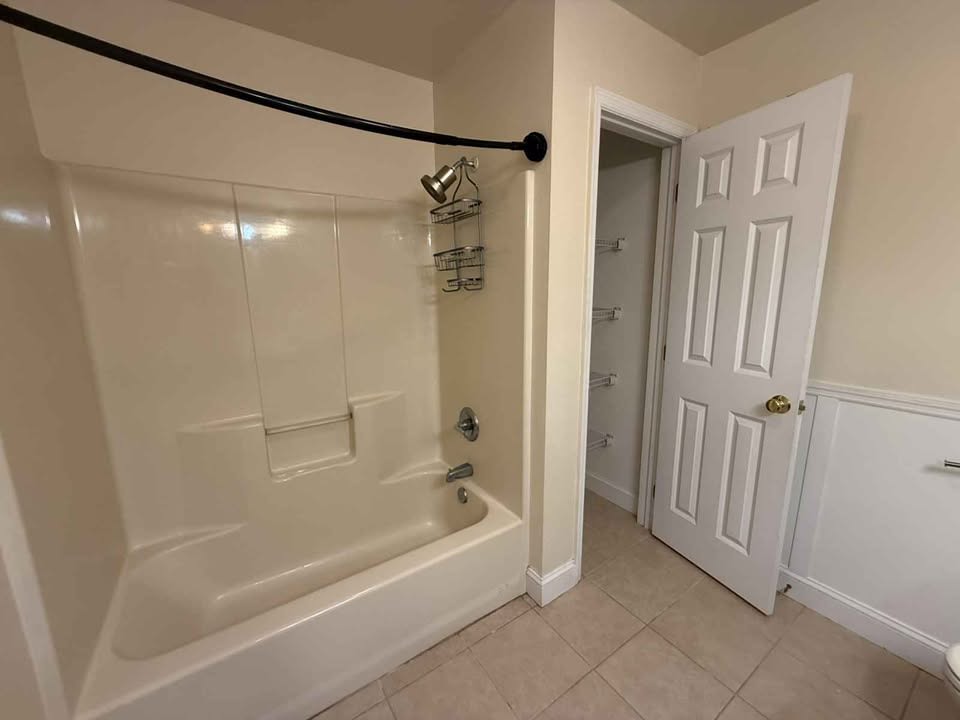 3 Beds 3 Baths - Apartment layout