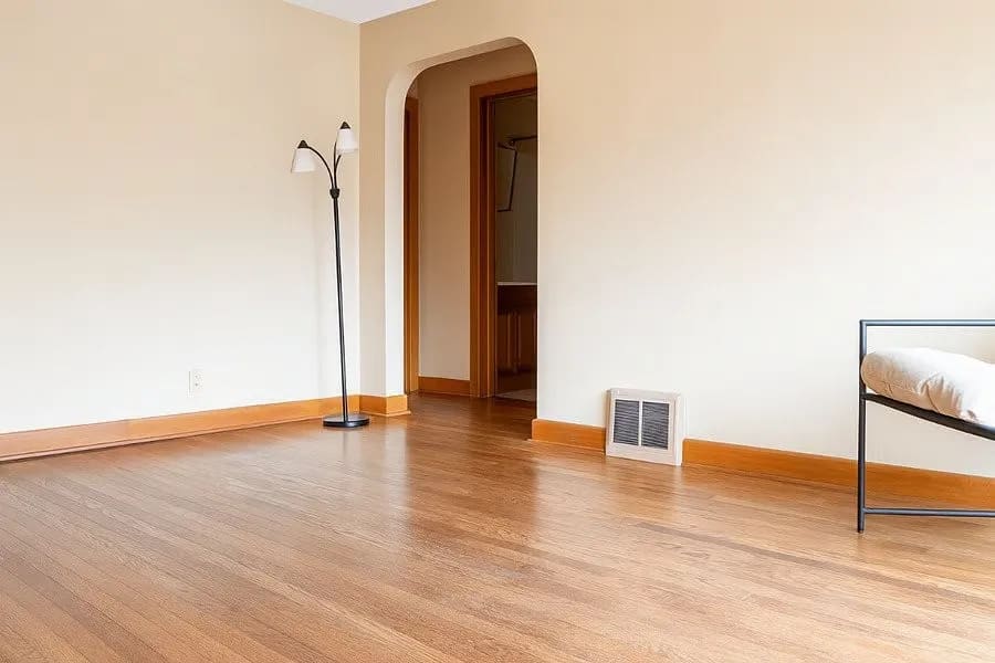 2 bedroom, 1 bathroom multi-family unit boasts hardwood floors layout