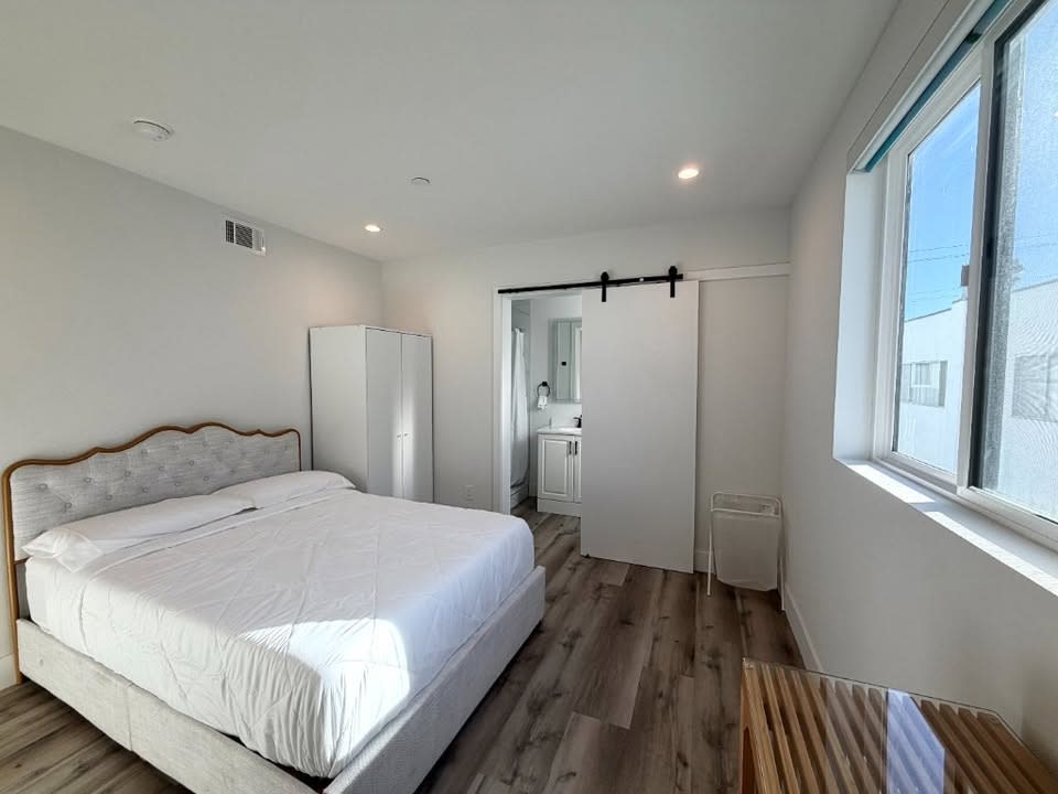 1 Bed 1 Bath Apartment layout
