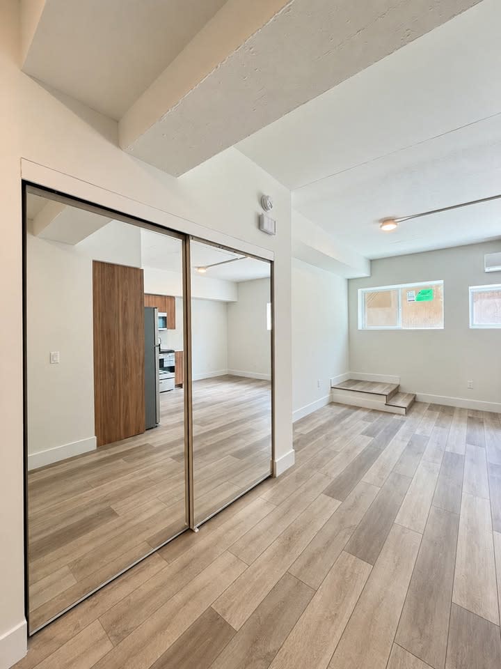 Studio 1 Bath Apartment