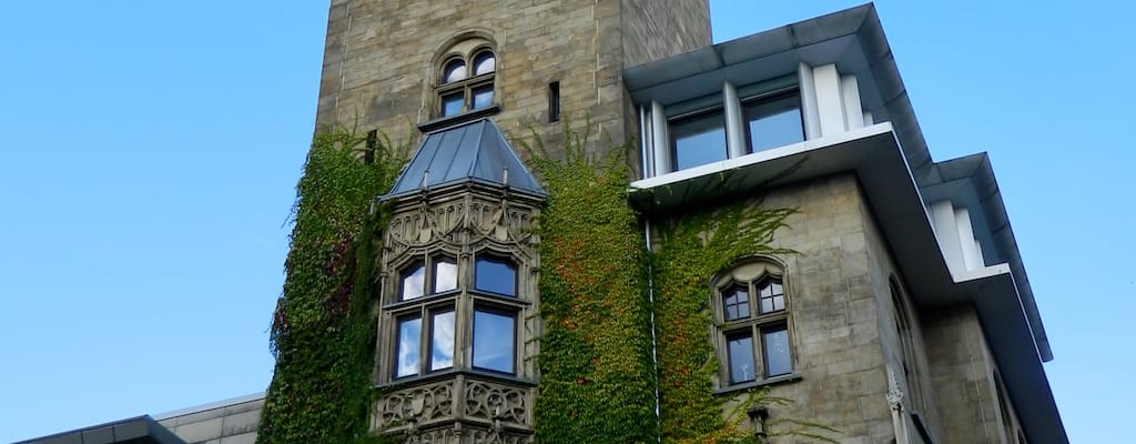 Oliver sought Roland's revenge for justice's reciprocity.