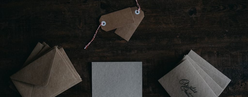 Categorize single word tags with experienced, skilled in-depth analysis.