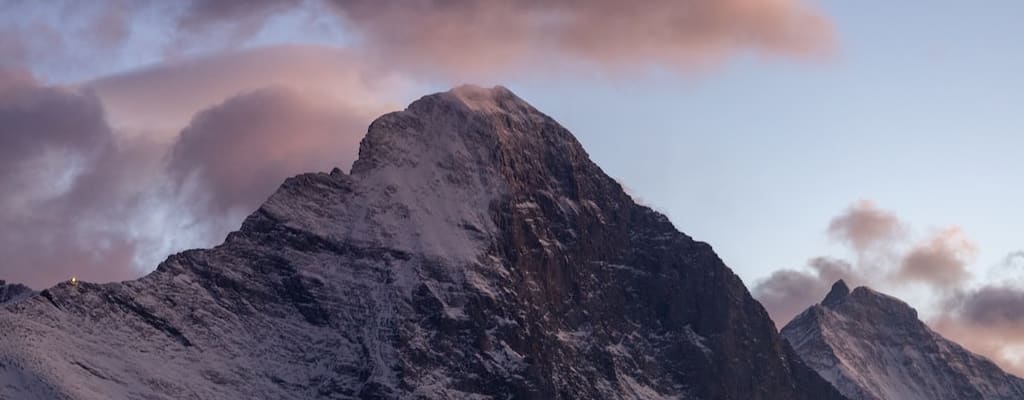 Categorize the first word in the single-word list.