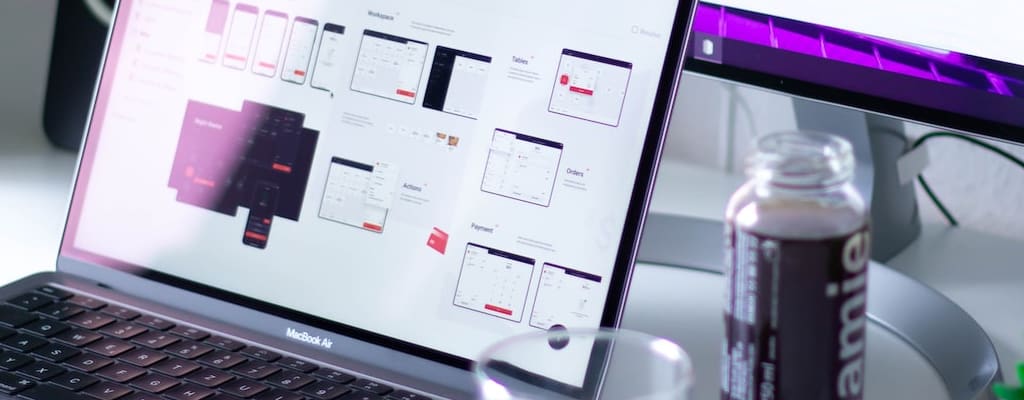 His uncouth display of manners caused embarrassment and humiliation.