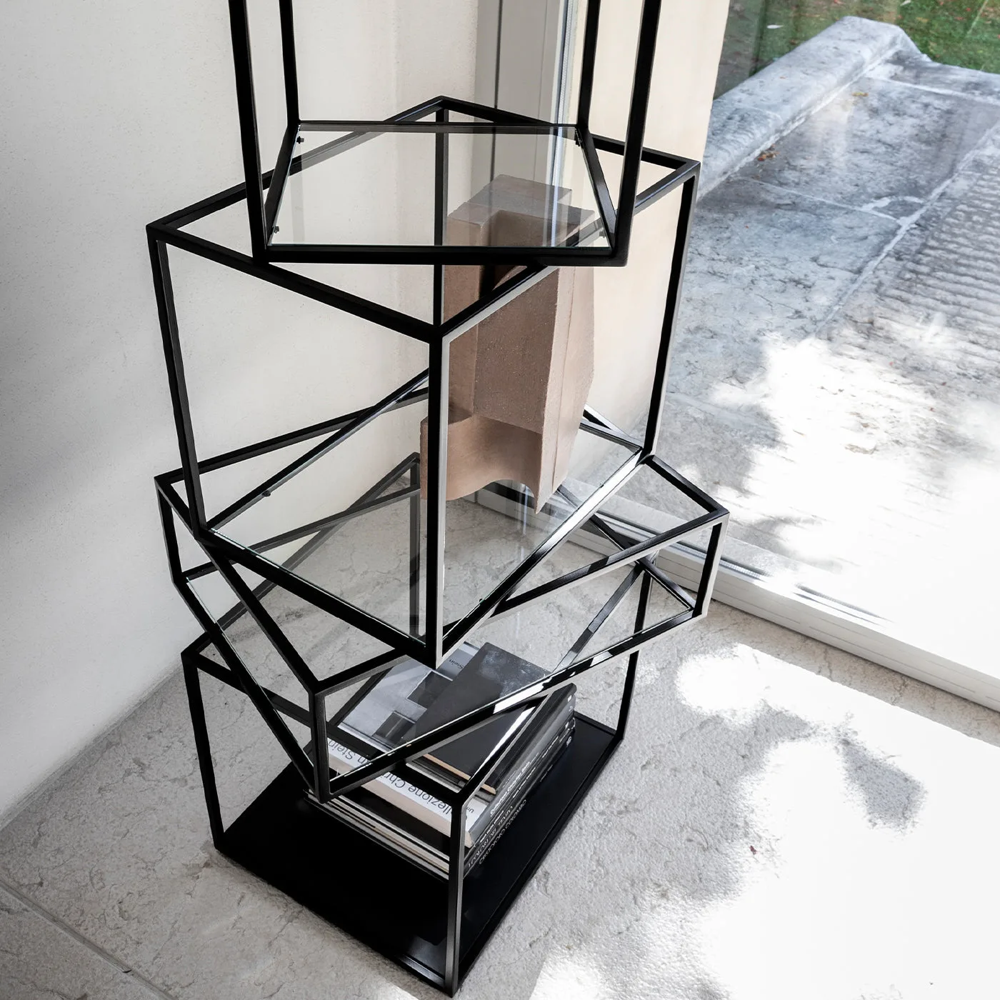 Babylon Container by Emanuele Magini