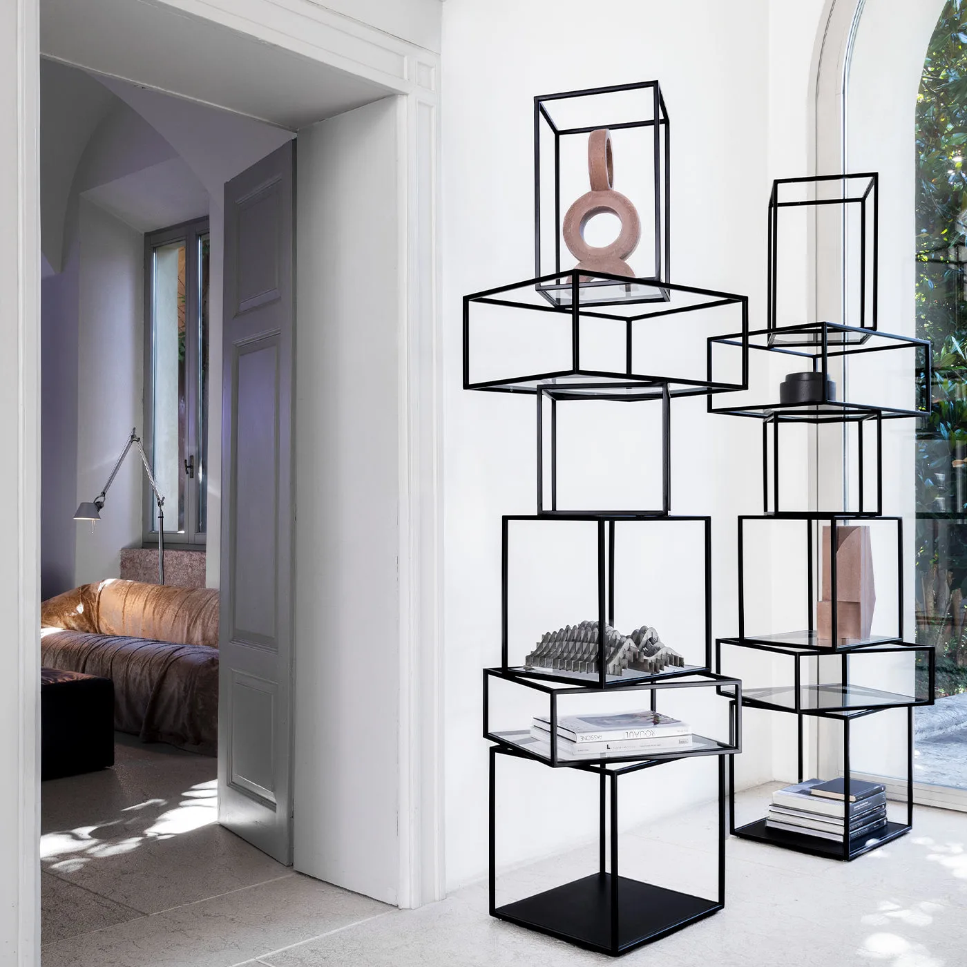 Babylon Container by Emanuele Magini