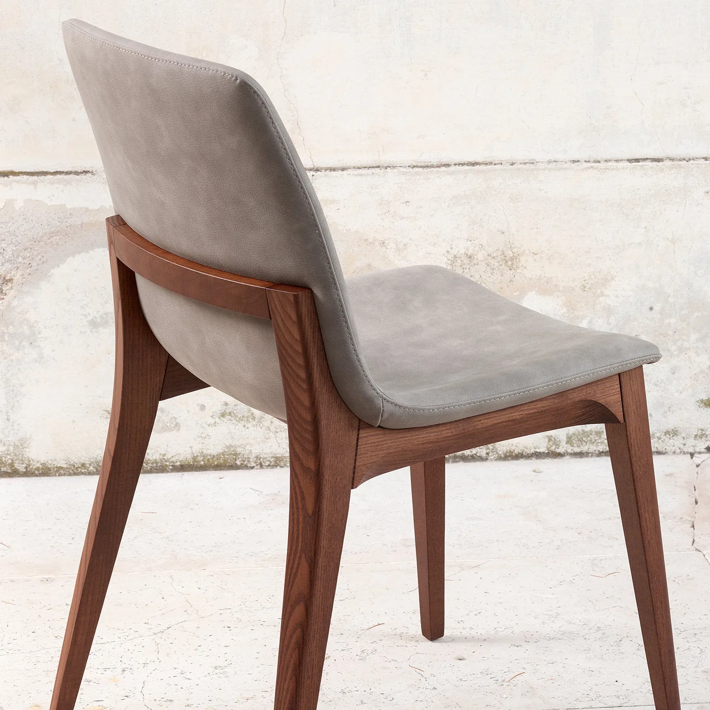 Bassano Clay Chair