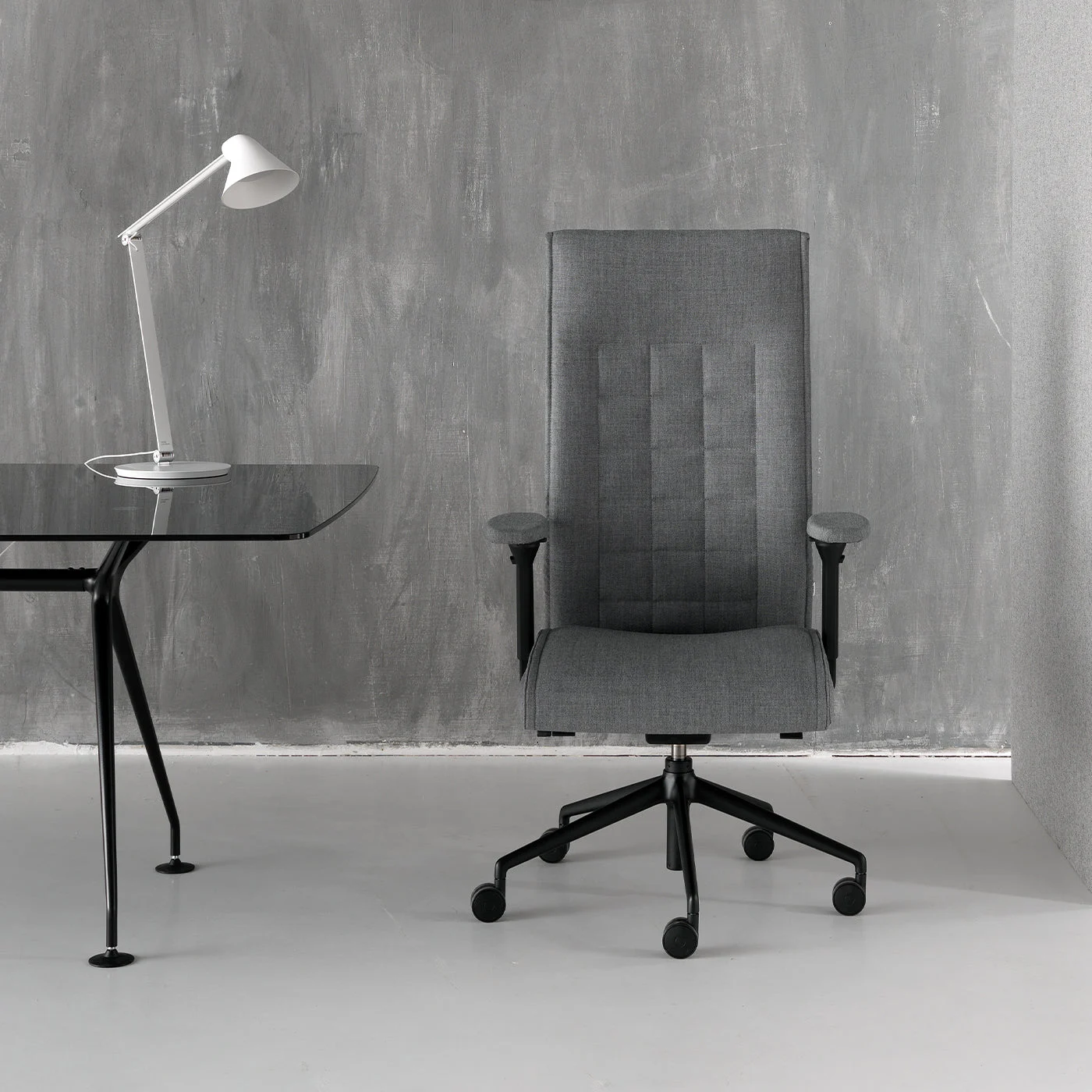 Beaute A Grey Fabric Office Armchair