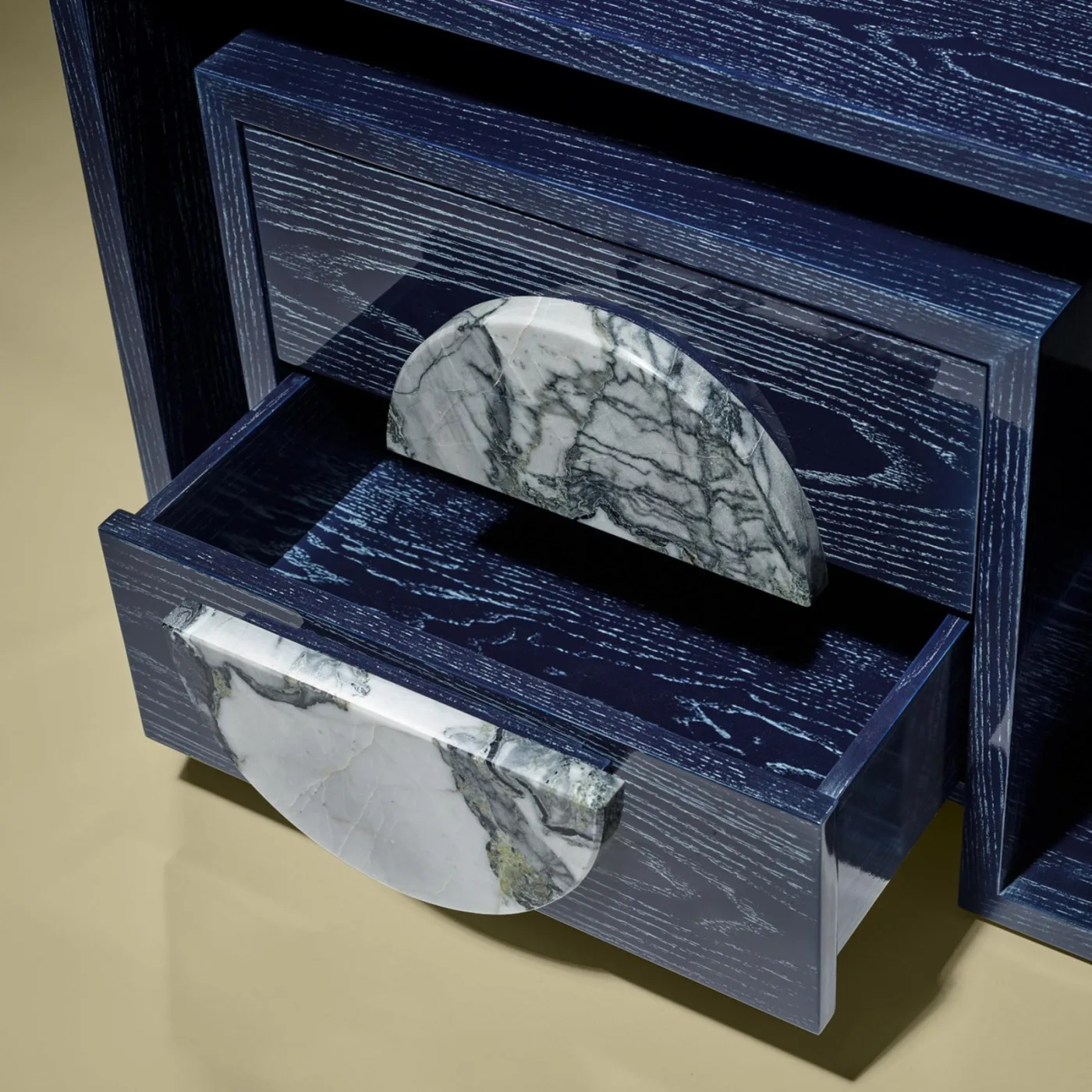 Table Duplo U Ash Teinted Bedside Table