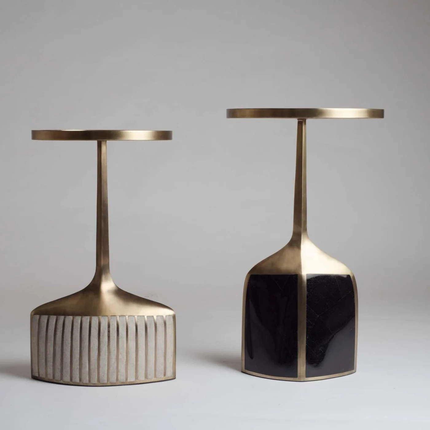 Set of 2 Black Pedestal Tables in Shagreen Shell & Brass