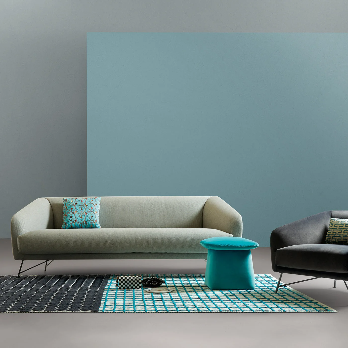 Bule Aquamarine Pouf by Lorenzo Palmeri 2