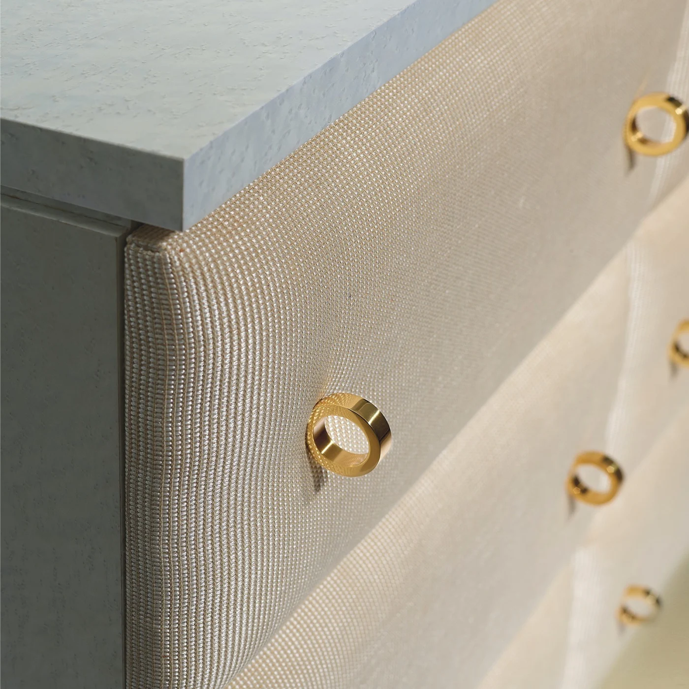 Candy White Partridge Eye Dresser