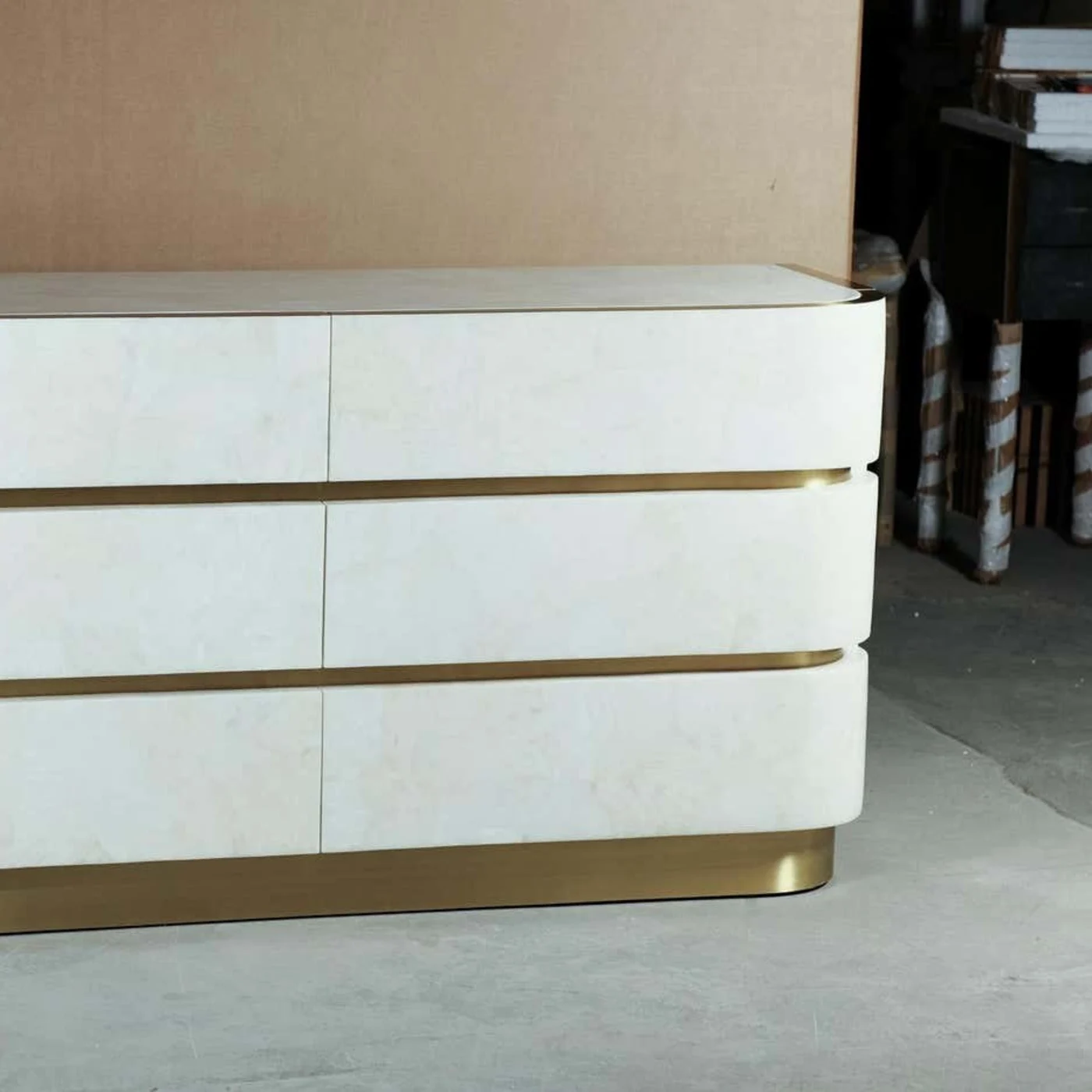 Chest of Drawers In White Rock Crystal & Brass