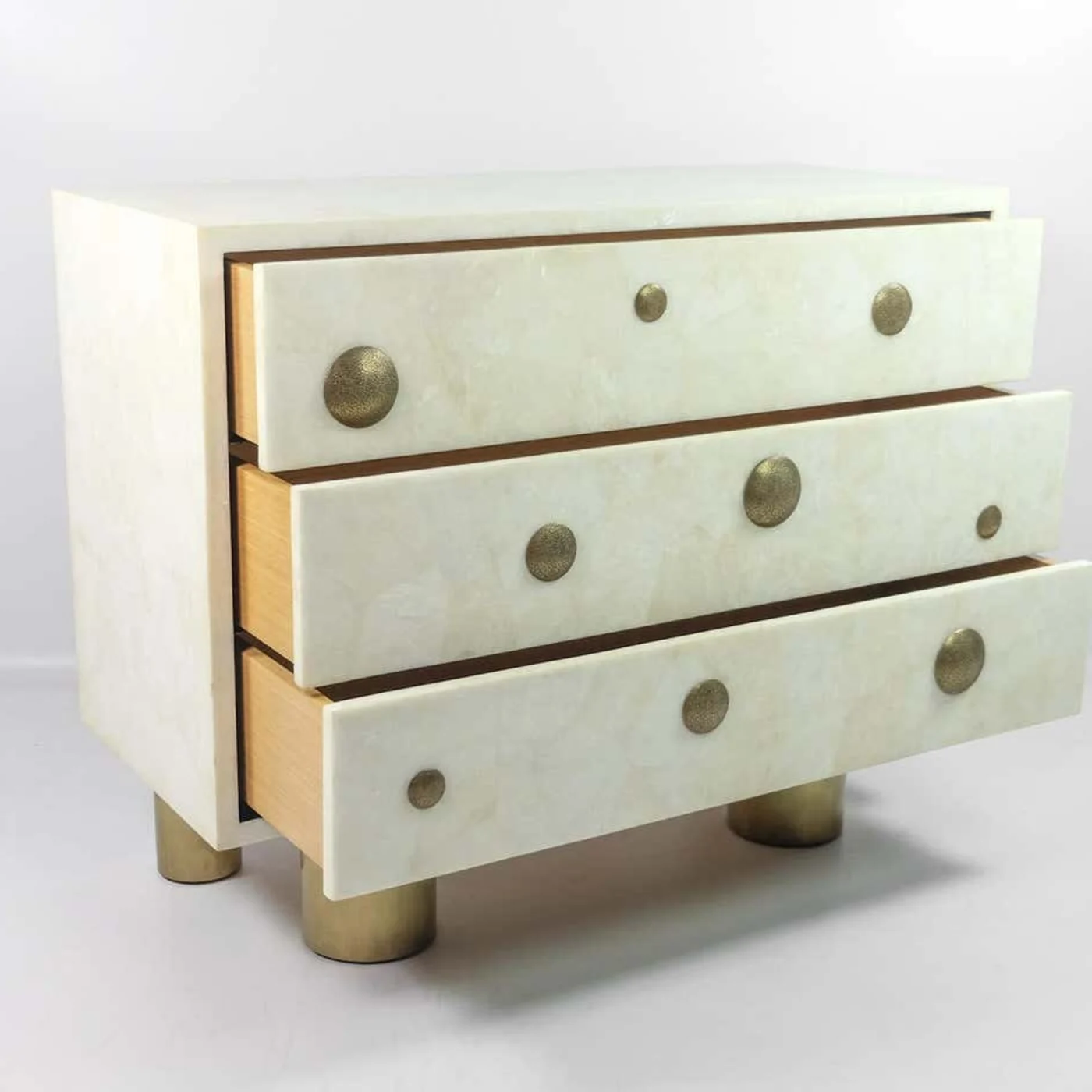 Chest of Drawers In White Rock Crystal & Casted Brass