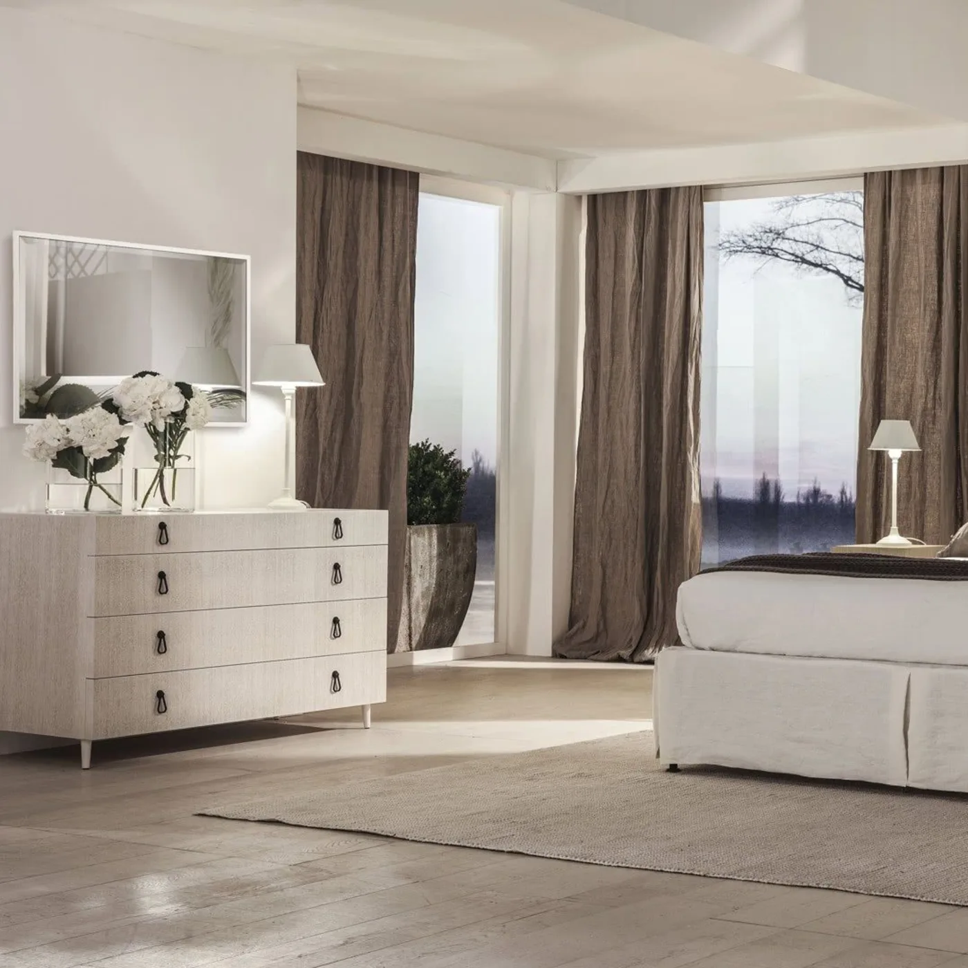 City Wooden Chest of Drawers