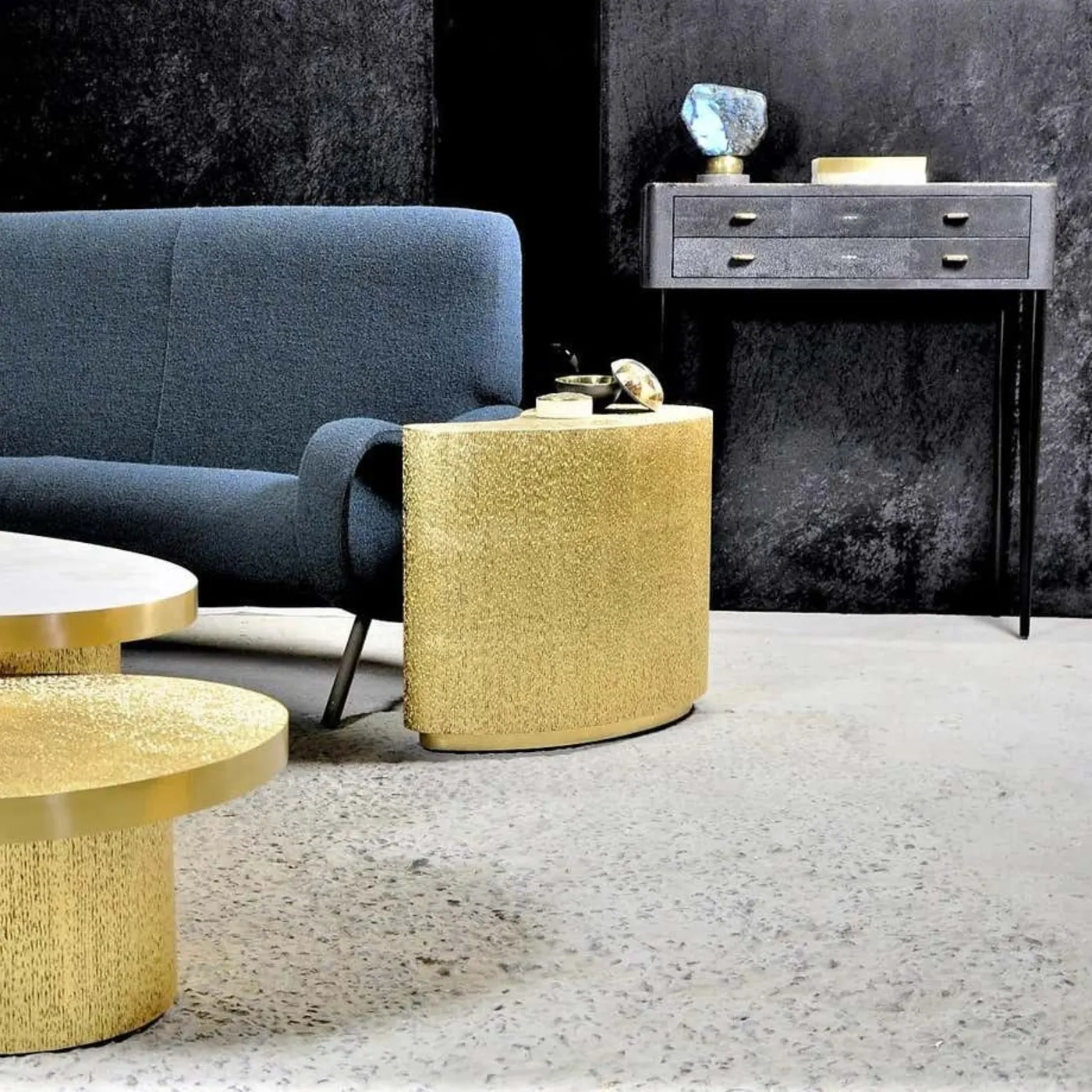 Coffee Table In Shagreen & Gold Fiber Marquetry