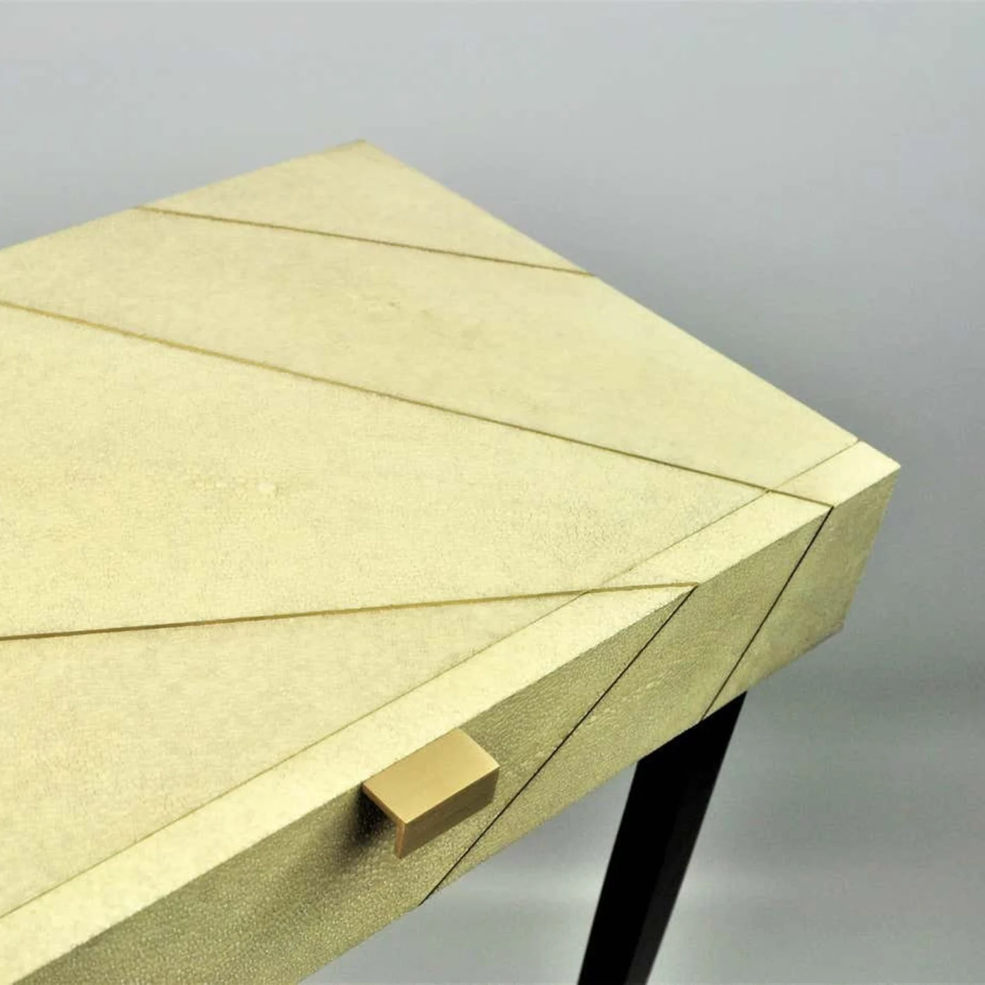 Console Table Radius